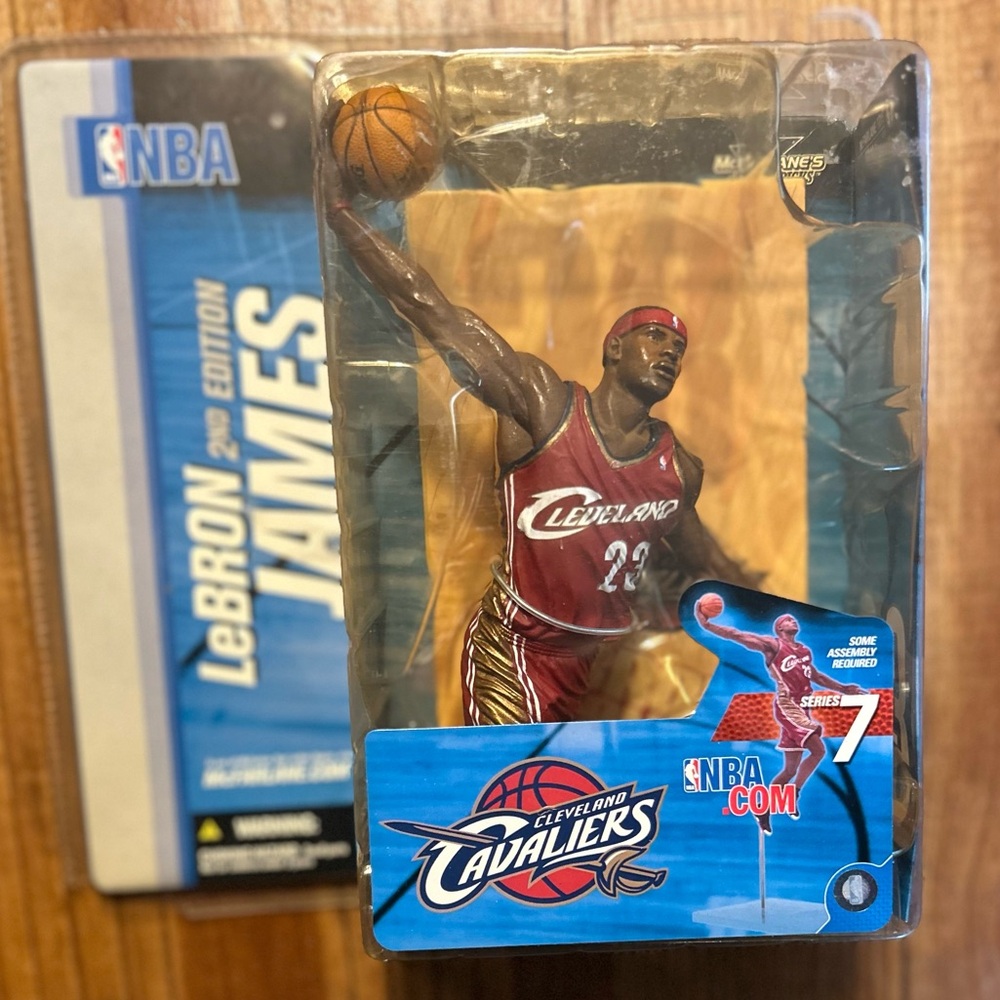Lebron James Cavaliers Series 7 2004 McFarlane Sportspicks NBA 2nd Edition